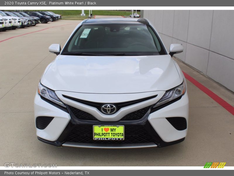 Platinum White Pearl / Black 2020 Toyota Camry XSE