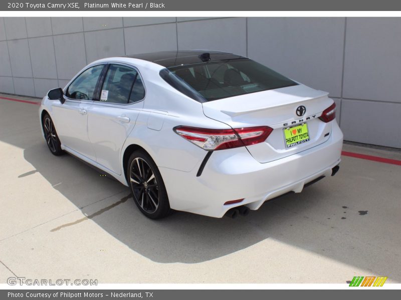 Platinum White Pearl / Black 2020 Toyota Camry XSE