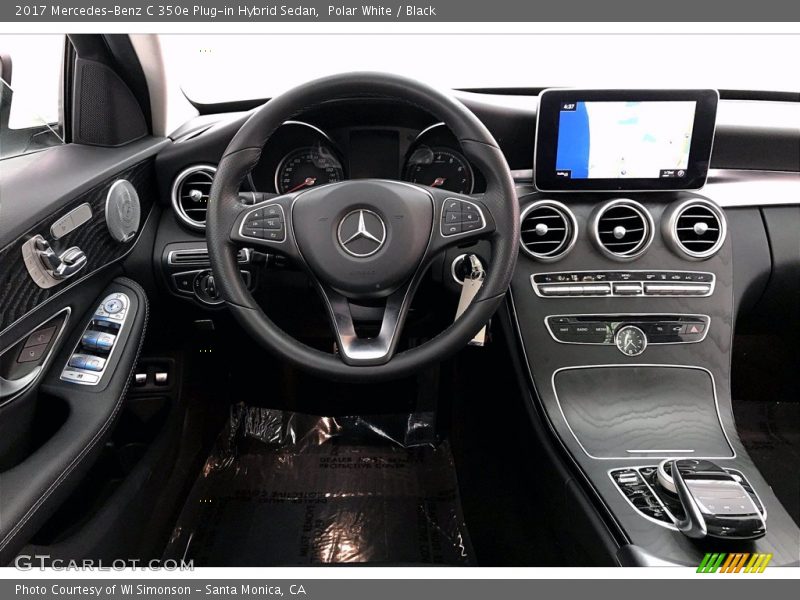 Polar White / Black 2017 Mercedes-Benz C 350e Plug-in Hybrid Sedan