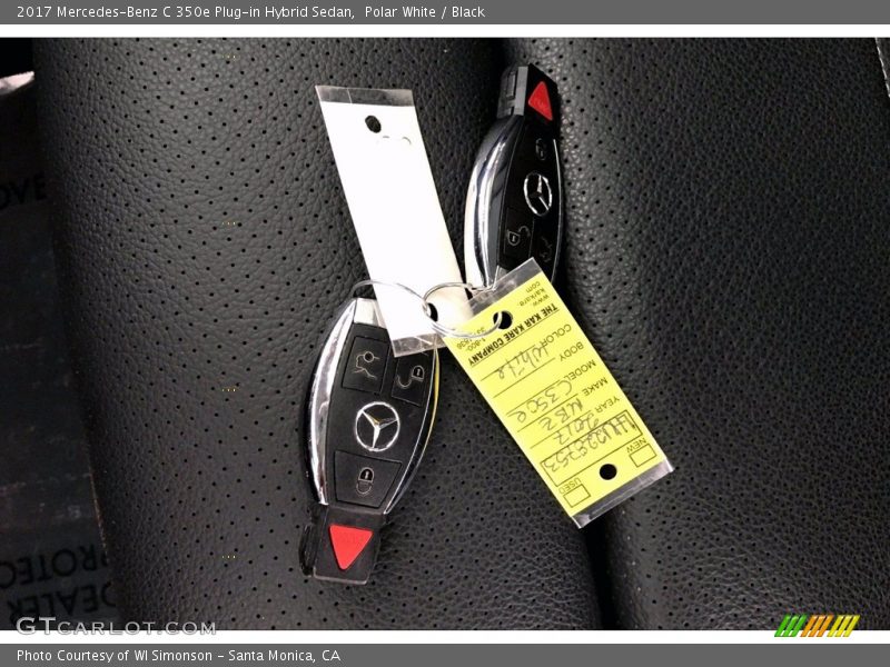 Polar White / Black 2017 Mercedes-Benz C 350e Plug-in Hybrid Sedan