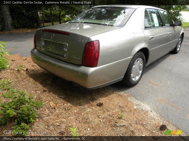 Cashmere Metallic / Neutral Shale 2002 Cadillac DeVille Sedan