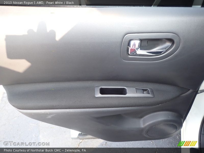 Pearl White / Black 2013 Nissan Rogue S AWD
