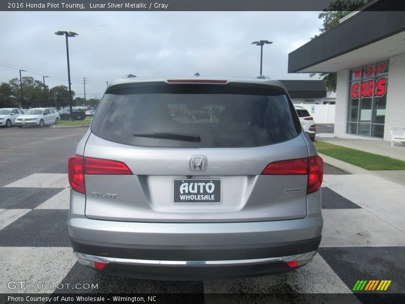 Lunar Silver Metallic / Gray 2016 Honda Pilot Touring