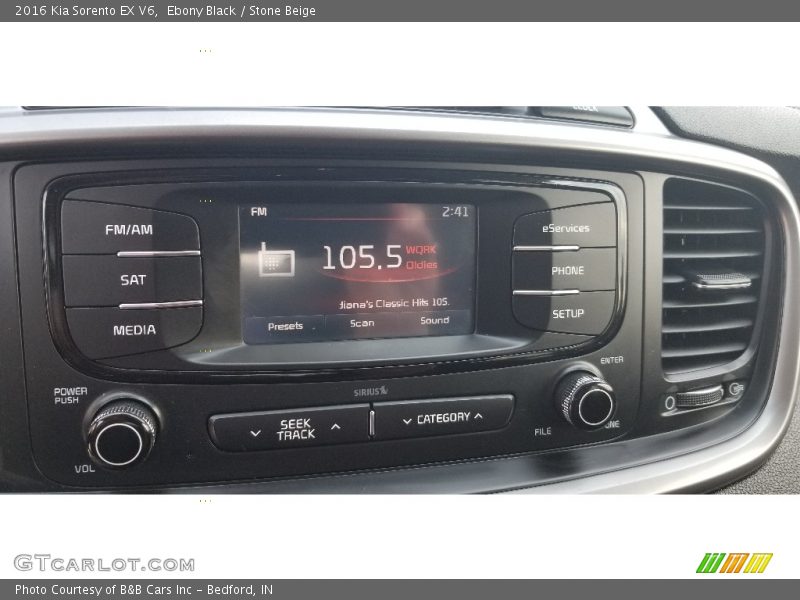 Ebony Black / Stone Beige 2016 Kia Sorento EX V6