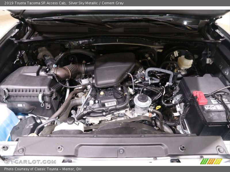 Silver Sky Metallic / Cement Gray 2019 Toyota Tacoma SR Access Cab