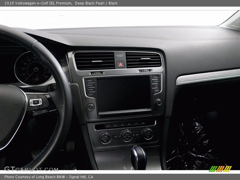 Deep Black Pearl / Black 2016 Volkswagen e-Golf SEL Premium