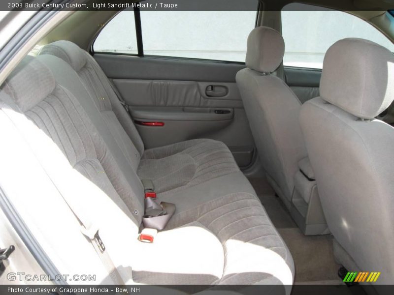 Light Sandrift Metallic / Taupe 2003 Buick Century Custom