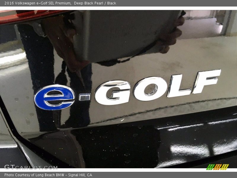  2016 e-Golf SEL Premium Logo