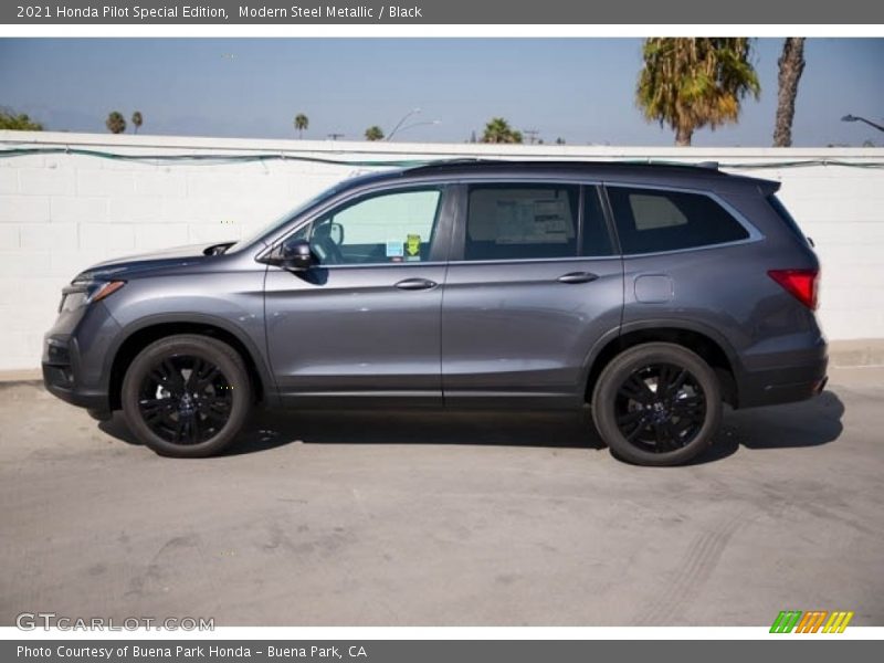 Modern Steel Metallic / Black 2021 Honda Pilot Special Edition