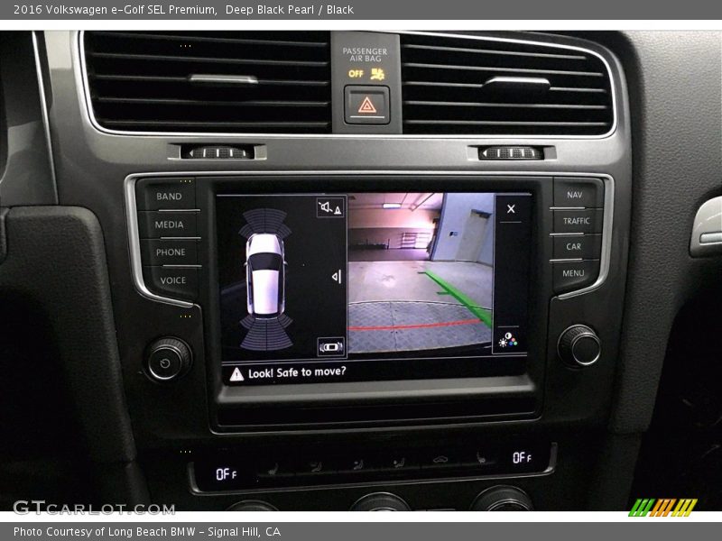 Deep Black Pearl / Black 2016 Volkswagen e-Golf SEL Premium