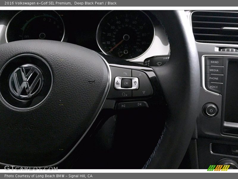  2016 e-Golf SEL Premium Steering Wheel