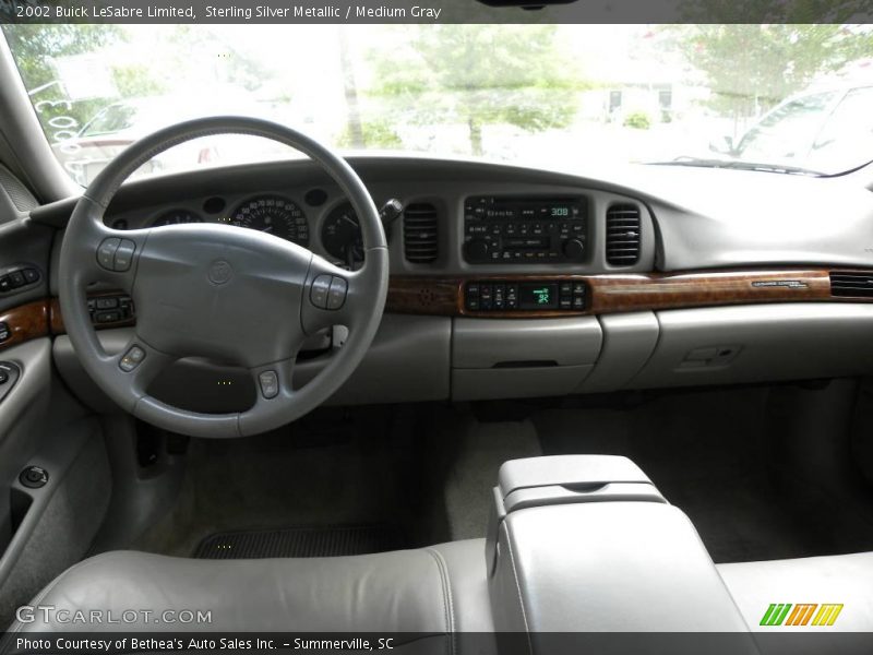 Sterling Silver Metallic / Medium Gray 2002 Buick LeSabre Limited