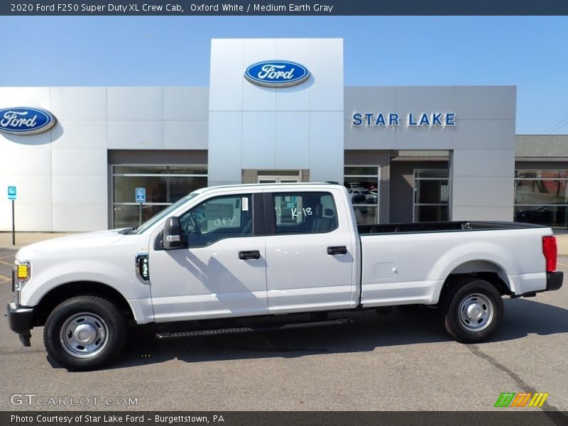 Oxford White / Medium Earth Gray 2020 Ford F250 Super Duty XL Crew Cab