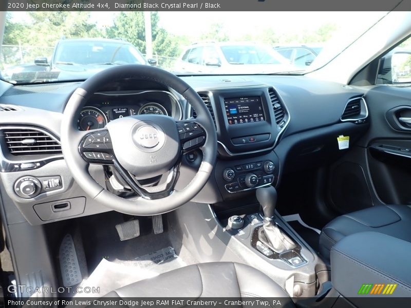 Diamond Black Crystal Pearl / Black 2020 Jeep Cherokee Altitude 4x4
