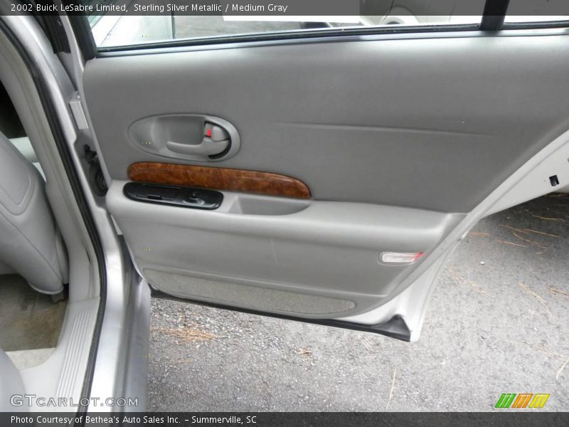 Sterling Silver Metallic / Medium Gray 2002 Buick LeSabre Limited