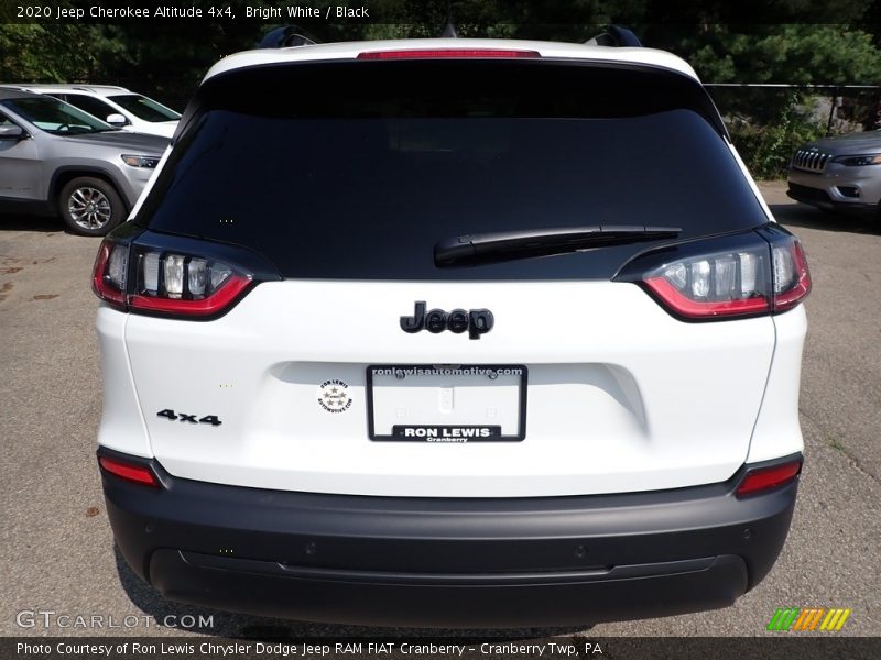 Bright White / Black 2020 Jeep Cherokee Altitude 4x4