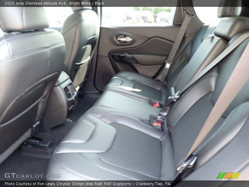 Bright White / Black 2020 Jeep Cherokee Altitude 4x4