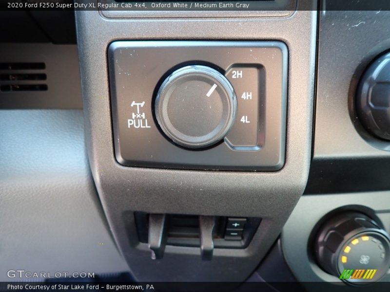 Controls of 2020 F250 Super Duty XL Regular Cab 4x4