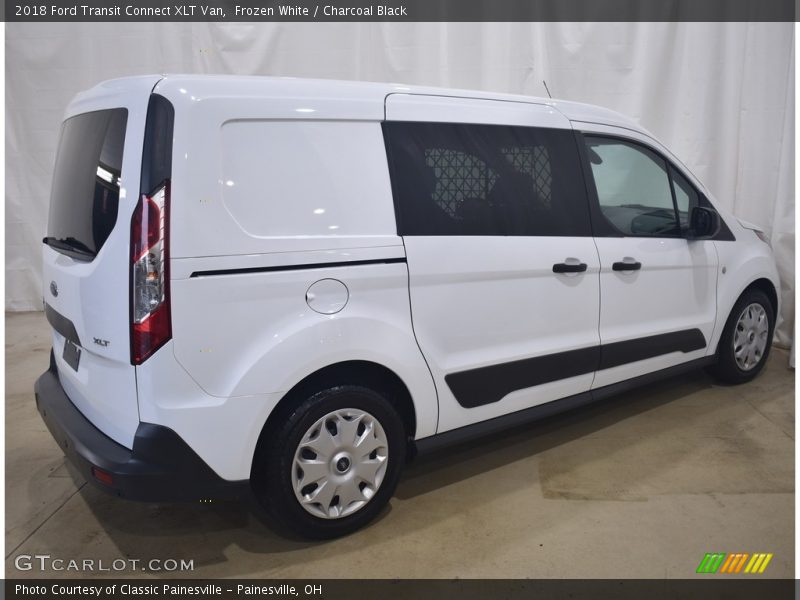Frozen White / Charcoal Black 2018 Ford Transit Connect XLT Van