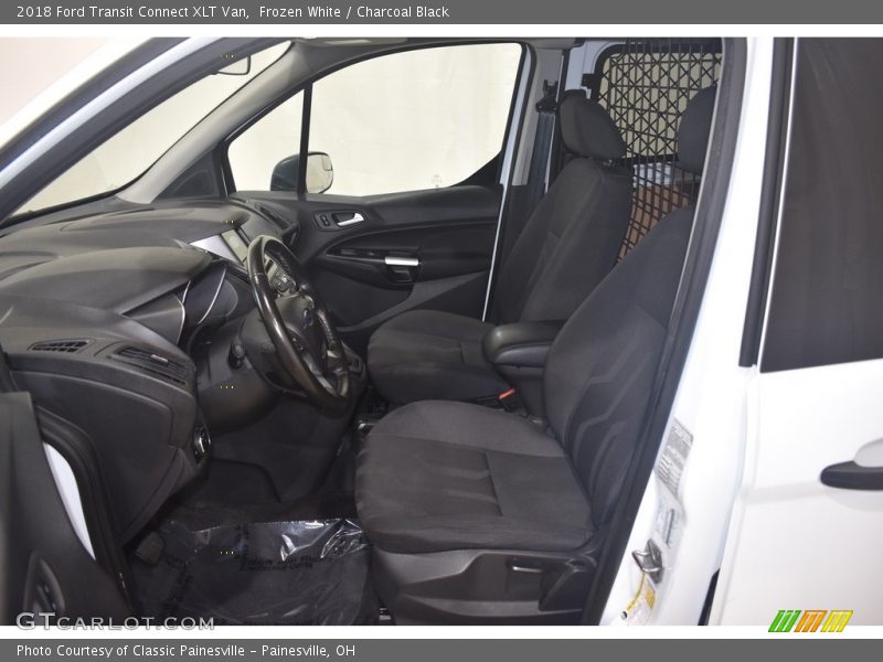 Frozen White / Charcoal Black 2018 Ford Transit Connect XLT Van