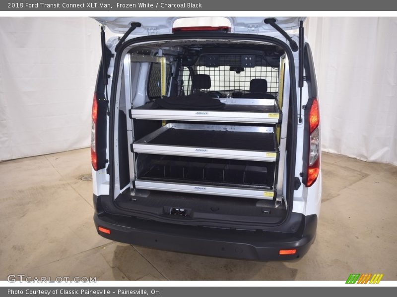 Frozen White / Charcoal Black 2018 Ford Transit Connect XLT Van