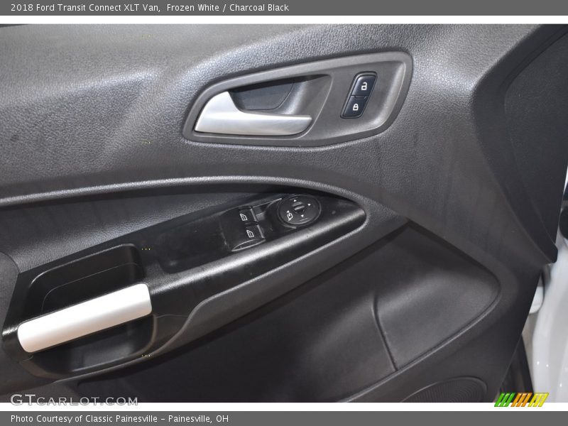 Frozen White / Charcoal Black 2018 Ford Transit Connect XLT Van