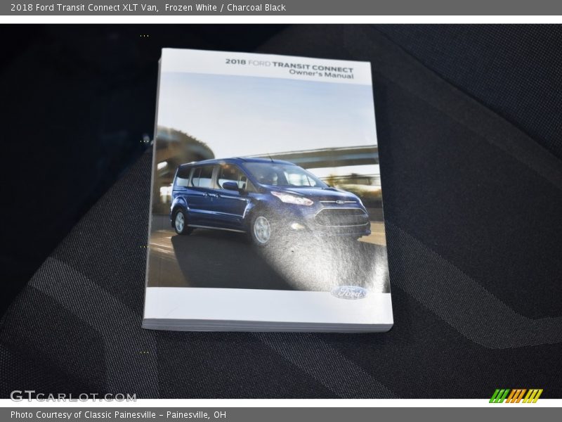 Frozen White / Charcoal Black 2018 Ford Transit Connect XLT Van