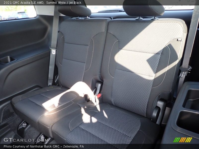 Summit White / Jet Black 2021 GMC Acadia SLE AWD