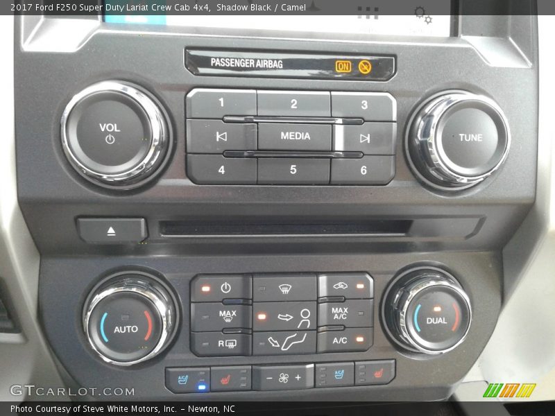 Shadow Black / Camel 2017 Ford F250 Super Duty Lariat Crew Cab 4x4