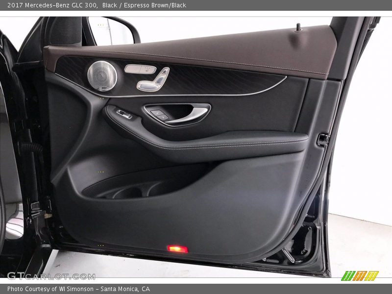 Black / Espresso Brown/Black 2017 Mercedes-Benz GLC 300