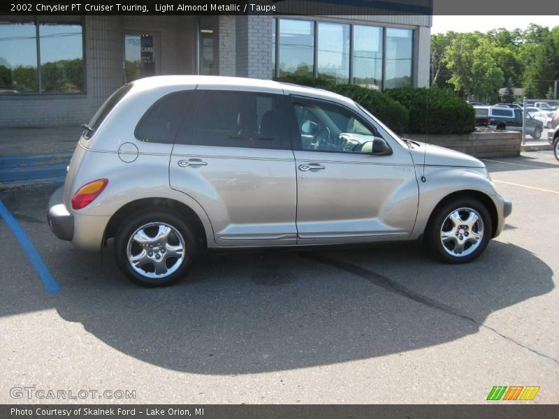 Light Almond Metallic / Taupe 2002 Chrysler PT Cruiser Touring