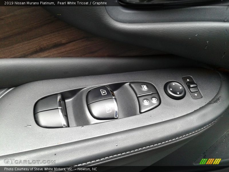 Pearl White Tricoat / Graphite 2019 Nissan Murano Platinum