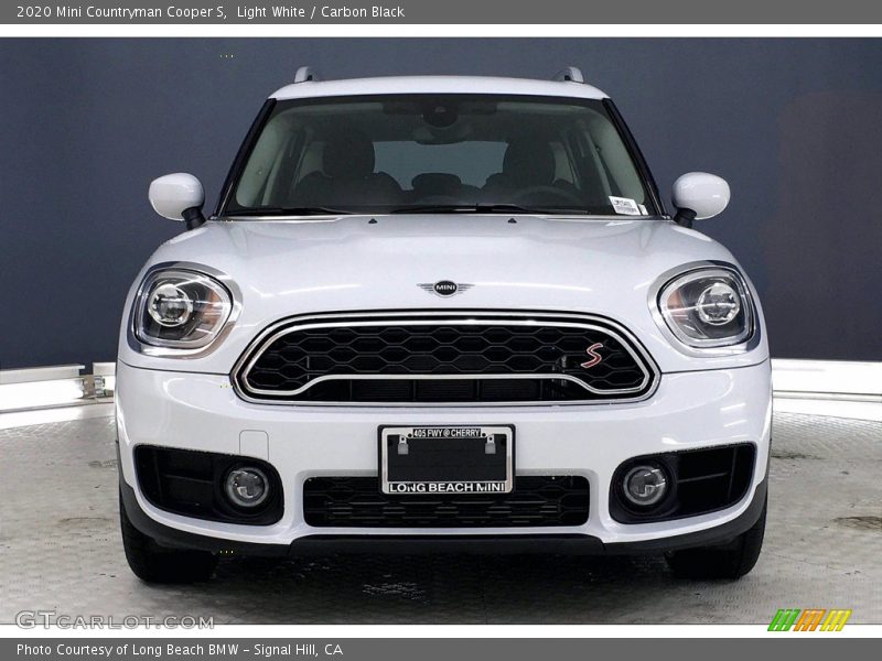 Light White / Carbon Black 2020 Mini Countryman Cooper S