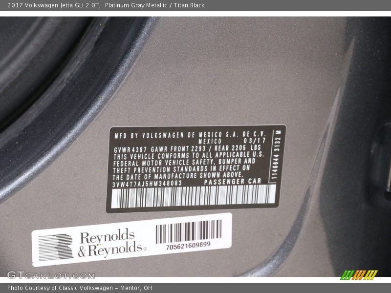 Platinum Gray Metallic / Titan Black 2017 Volkswagen Jetta GLI 2.0T