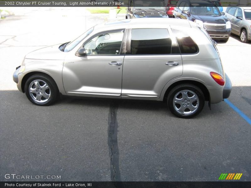 Light Almond Metallic / Taupe 2002 Chrysler PT Cruiser Touring