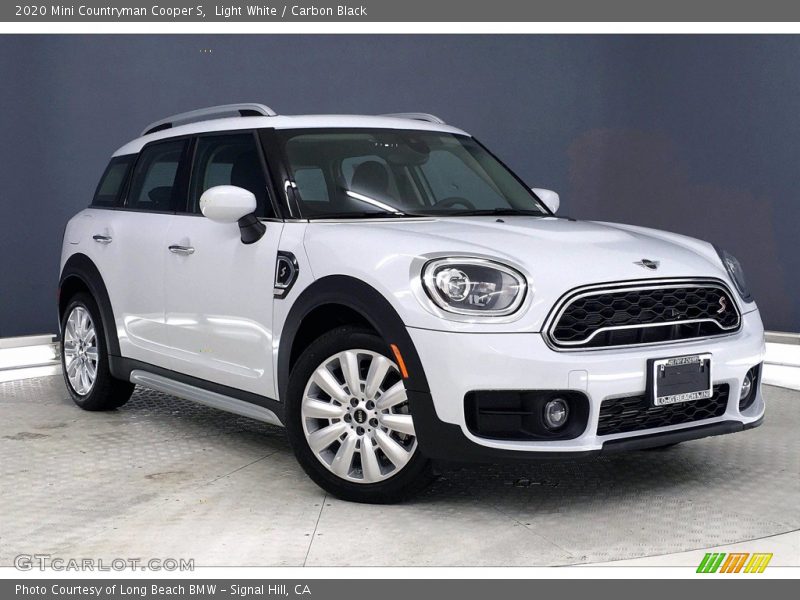 Light White / Carbon Black 2020 Mini Countryman Cooper S