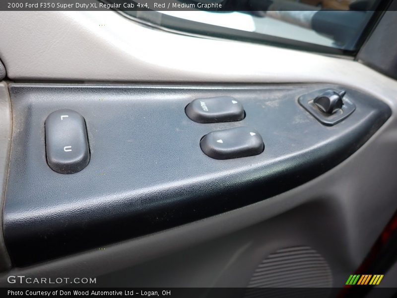 Controls of 2000 F350 Super Duty XL Regular Cab 4x4