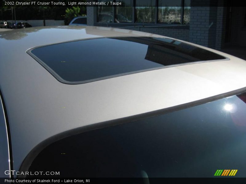 Light Almond Metallic / Taupe 2002 Chrysler PT Cruiser Touring