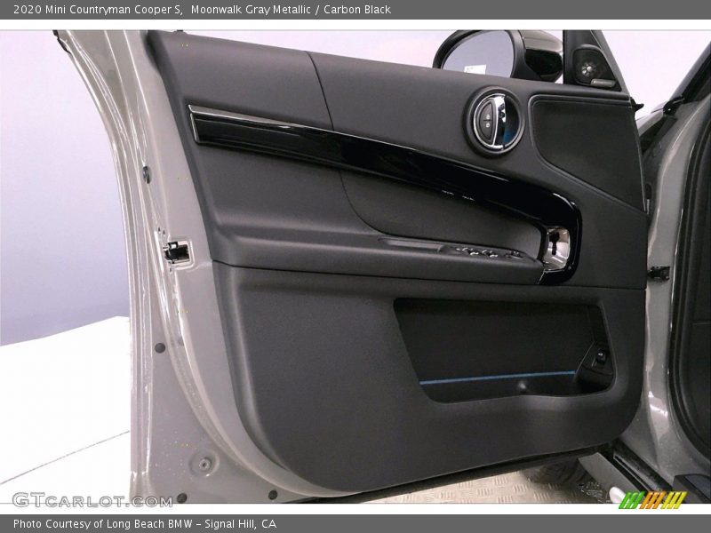 Moonwalk Gray Metallic / Carbon Black 2020 Mini Countryman Cooper S