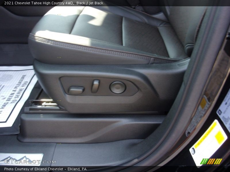 Black / Jet Black 2021 Chevrolet Tahoe High Country 4WD