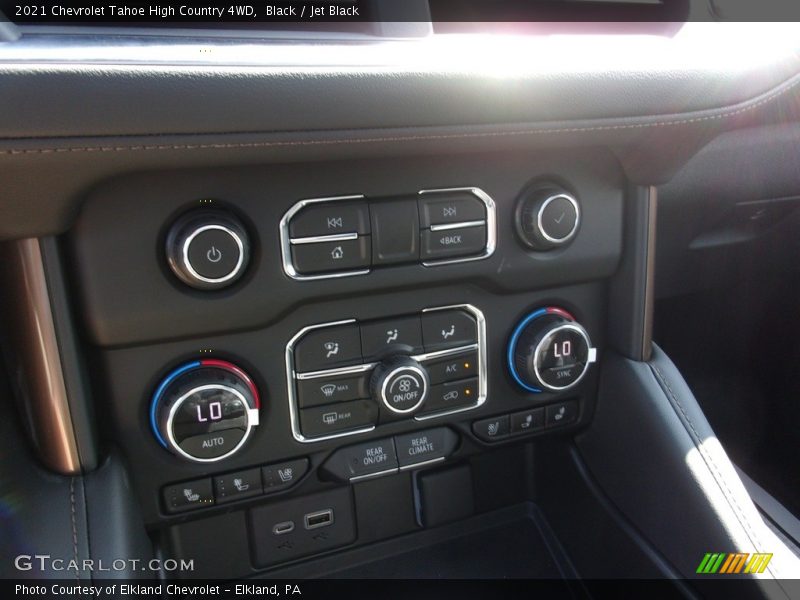Black / Jet Black 2021 Chevrolet Tahoe High Country 4WD