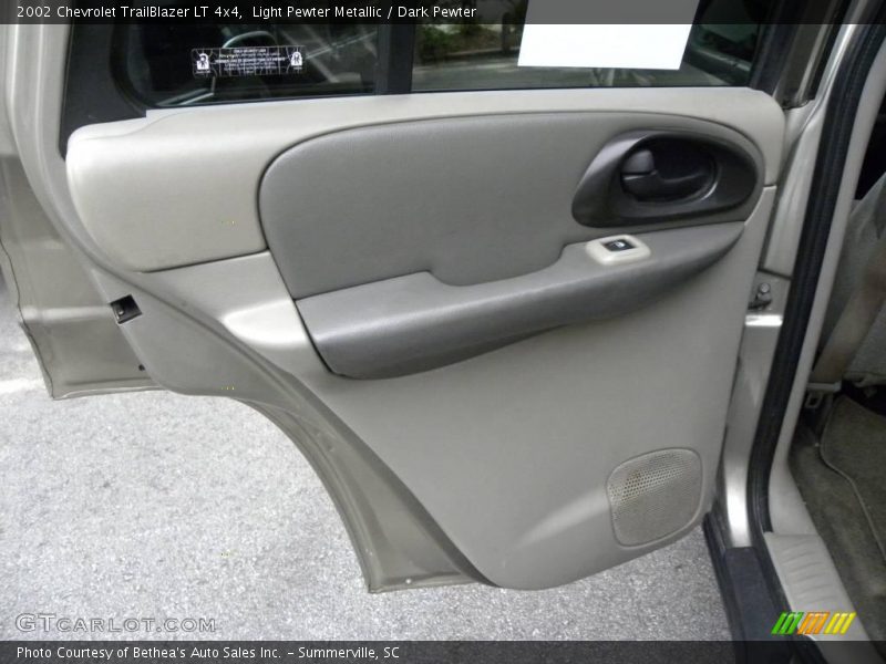 Light Pewter Metallic / Dark Pewter 2002 Chevrolet TrailBlazer LT 4x4