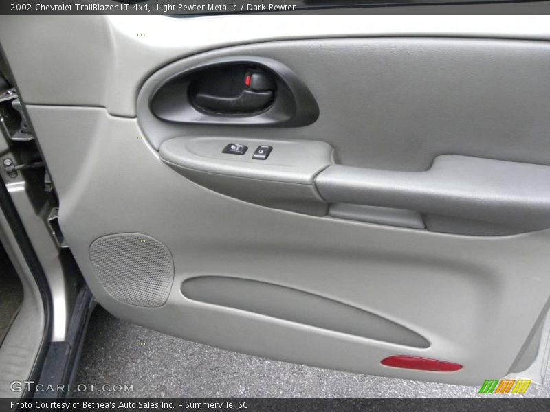 Light Pewter Metallic / Dark Pewter 2002 Chevrolet TrailBlazer LT 4x4