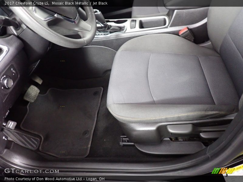 Mosaic Black Metallic / Jet Black 2017 Chevrolet Cruze LS
