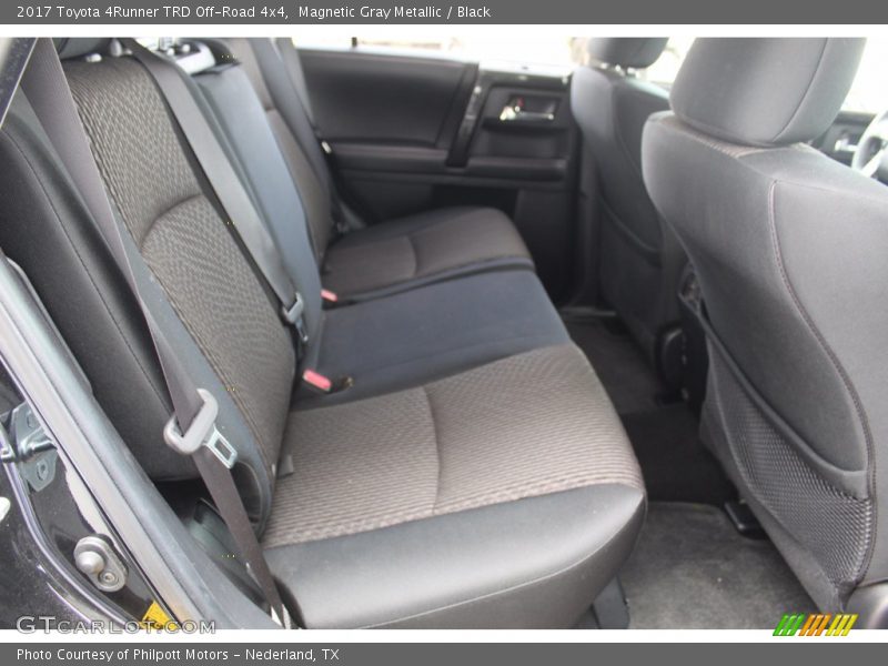 Magnetic Gray Metallic / Black 2017 Toyota 4Runner TRD Off-Road 4x4
