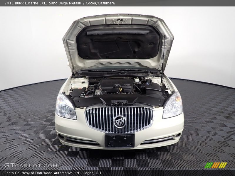 Sand Beige Metallic / Cocoa/Cashmere 2011 Buick Lucerne CXL