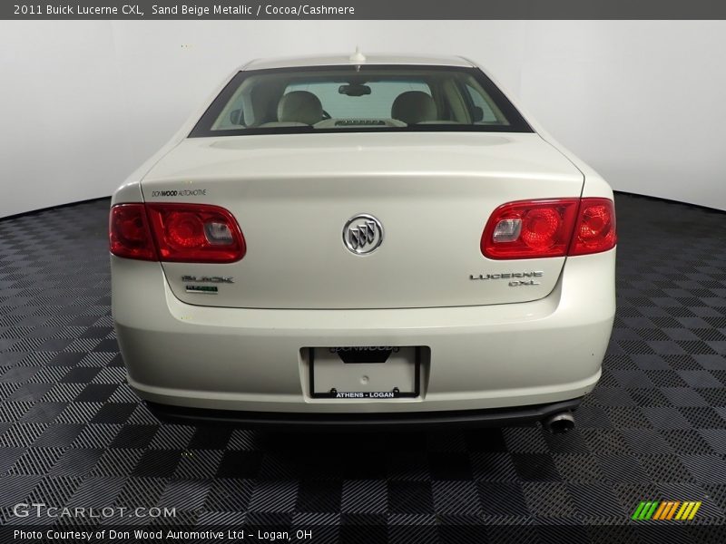 Sand Beige Metallic / Cocoa/Cashmere 2011 Buick Lucerne CXL