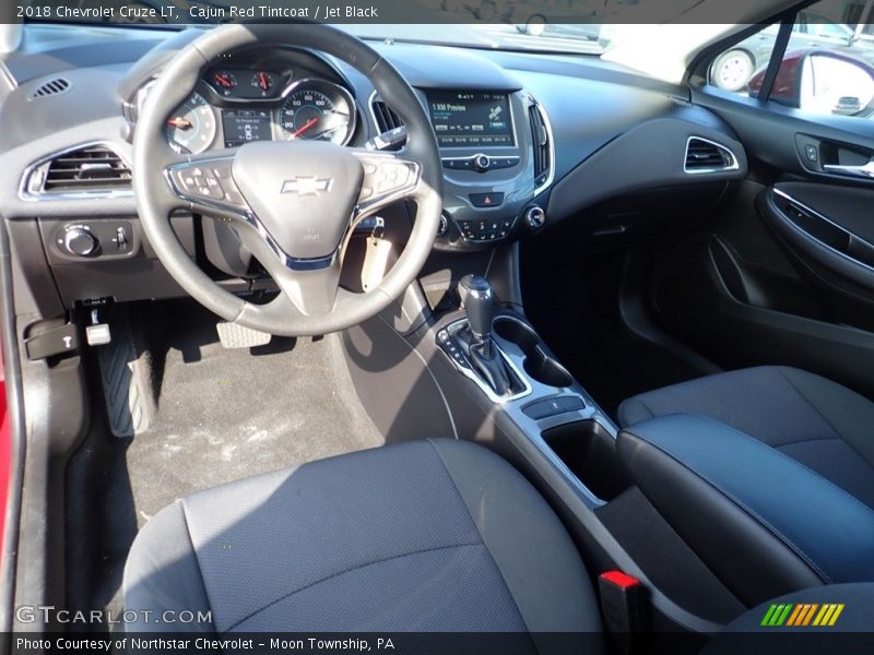 Cajun Red Tintcoat / Jet Black 2018 Chevrolet Cruze LT