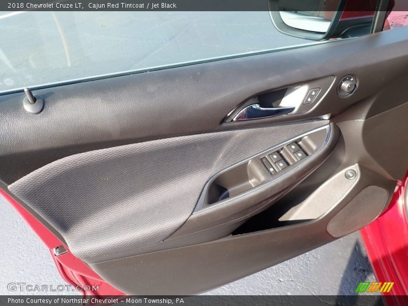 Cajun Red Tintcoat / Jet Black 2018 Chevrolet Cruze LT