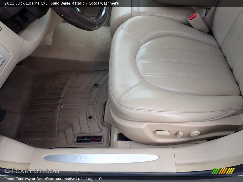 Sand Beige Metallic / Cocoa/Cashmere 2011 Buick Lucerne CXL